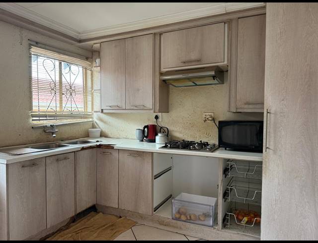 4 BEDROOM HOUSE FOR SALE IN TLHABANE WEST